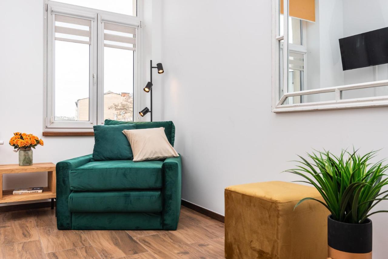 Premium Splendid Old Town Suites - By Upstairs คราคูฟ ภายนอก รูปภาพ